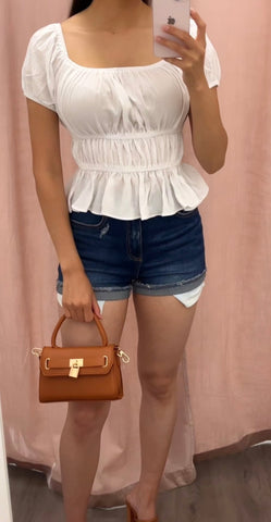 Ari Flowy Top- White