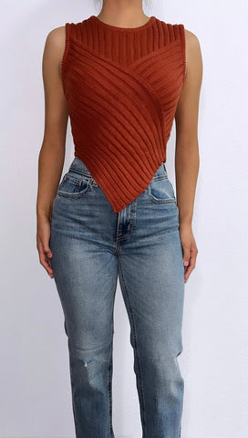 Alice Sleeveless Knitted Top- Rust