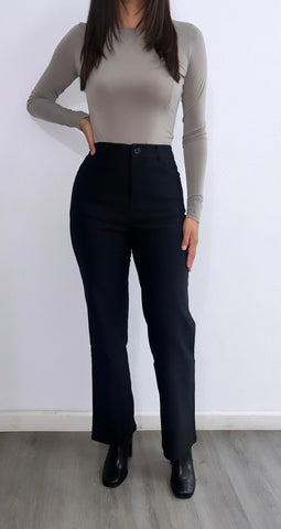 Minimalist High Rise Straight Leg Pants- Black