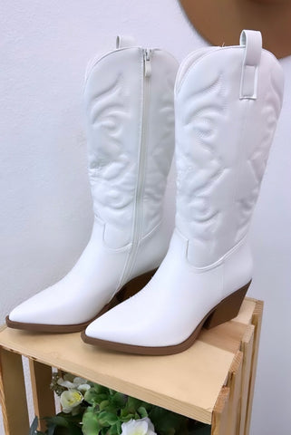 Wild Wild West Cowgirl Boots- White